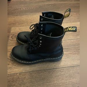 Dr Martens 1460 Lace Up Boots